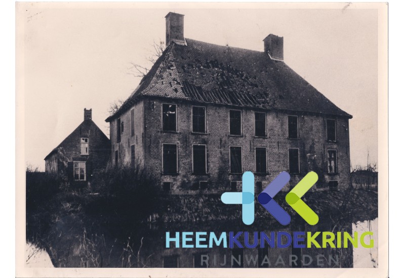 Huis Aerdt na de oorlog 40-45 Coll. HKR